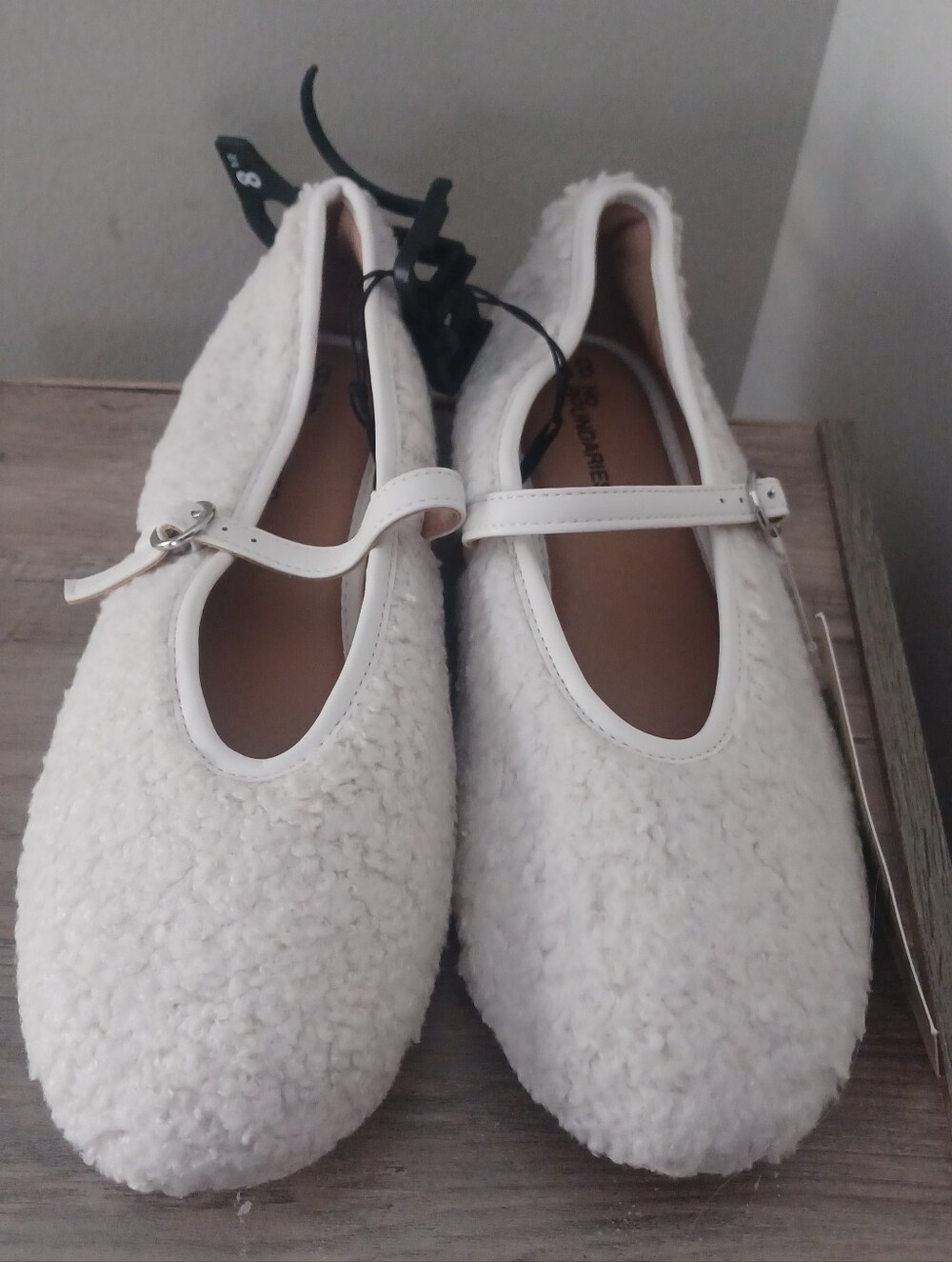 Nobo Sherpa Mary Jane Flats Sz 8.5